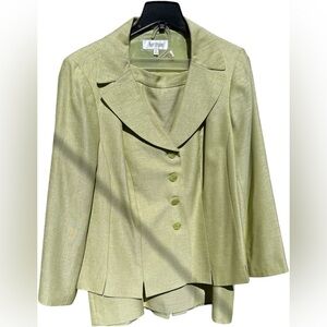 Suit Studio Polyester Green Women's Skirt & Blazer 18W